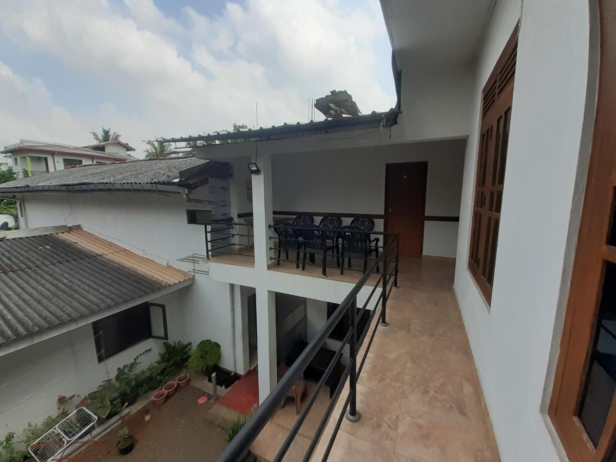 Emarald Holiday Homes Anuradhapura Exterior foto